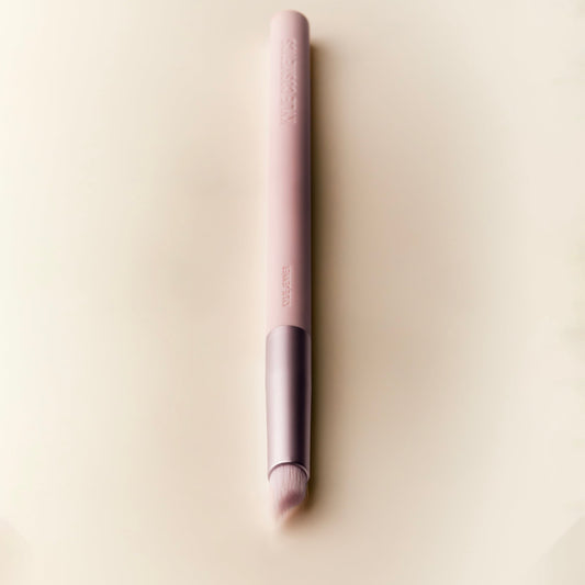 Lip Sculpt & Diffuse Brush 10